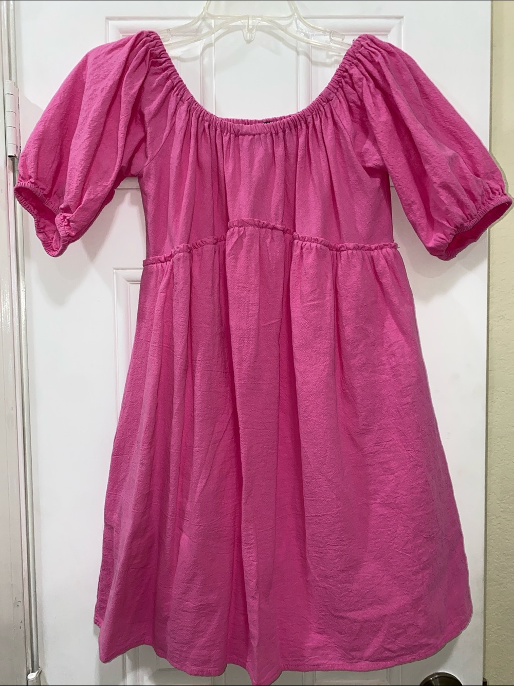 Vici Bright Pink Puff Sleeve Dress With Pockets